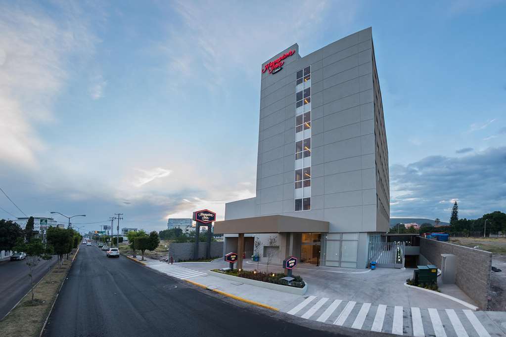 Hampton Inn By Hilton Irapuato Extérieur photo